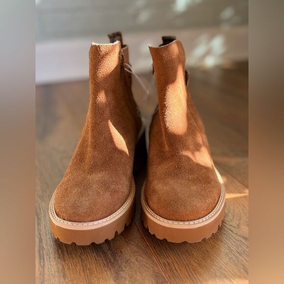 New Santorini Heeled Ankle Boot Brown Camel Suede - Picture 5 of 9